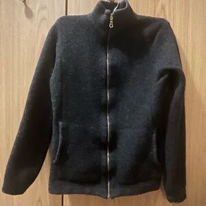 Patagonia Charcoal Gray Zip-Up Jacket